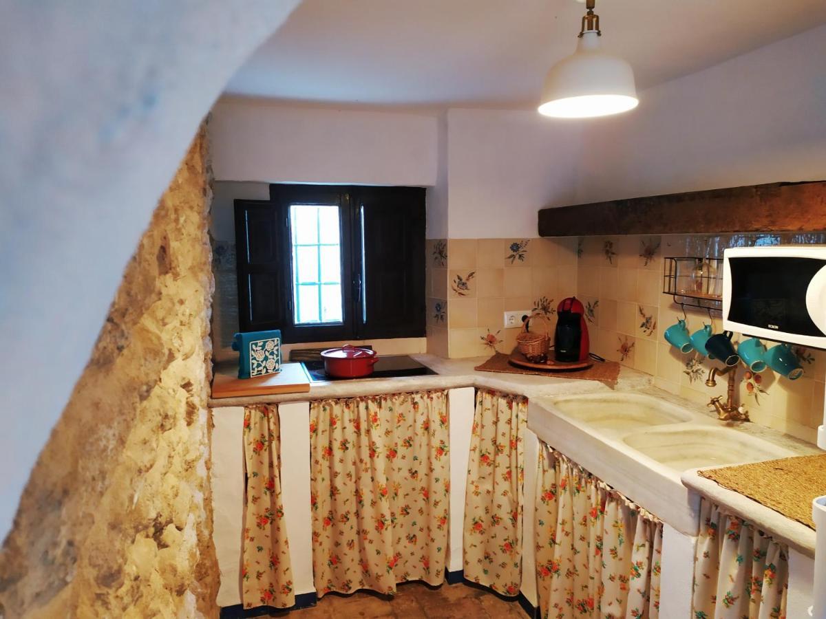 El Escondite De Martina, Casa Rural Romantica Setenil De Las Bodegas Eksteriør billede